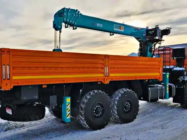 КАМАЗ 43118 бортовой с КМУ HKTC HLC-8016