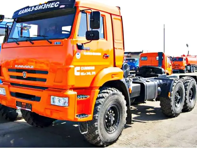 КАМАЗ 44108 RF