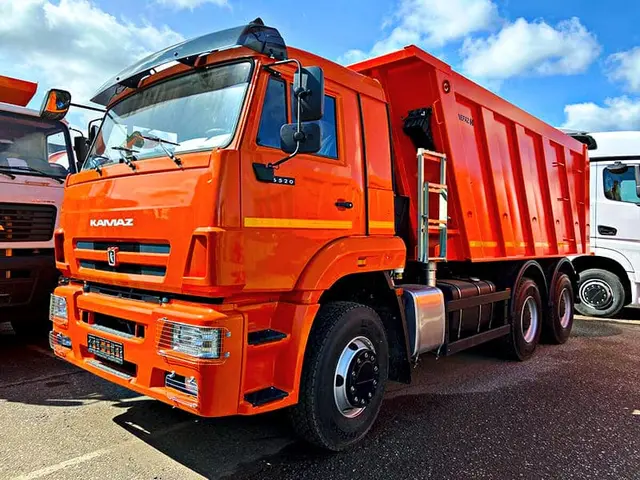 КАМАЗ 6520-3026041-53