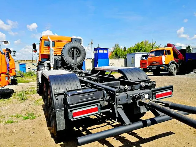 КАМАЗ 65224-53