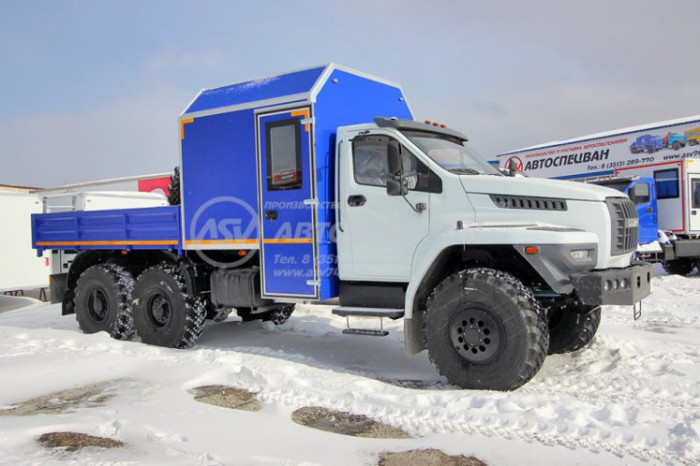 ГПА Урал NEXT 4320-6952-72(Е5) с грузовой платформой