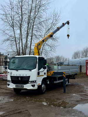 КАМАЗ КОМПАС 43089 с бортовой платформой и КМУ XCMG SQS 68-4 (KHP)