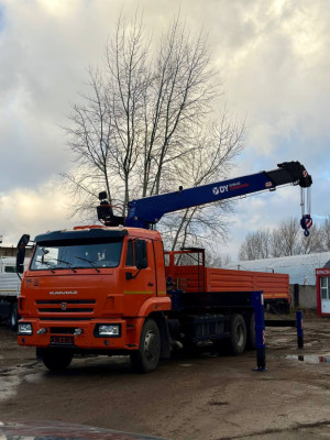 КАМАЗ 65115 бортовой с КМУ DongYang 1956